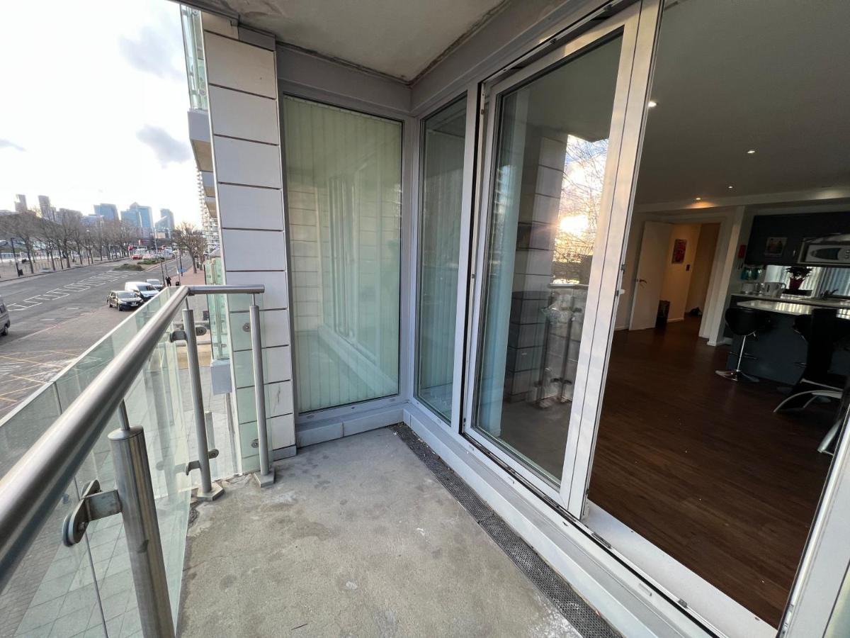 Royal Victoria Flat2 Daire Londra Dış mekan fotoğraf